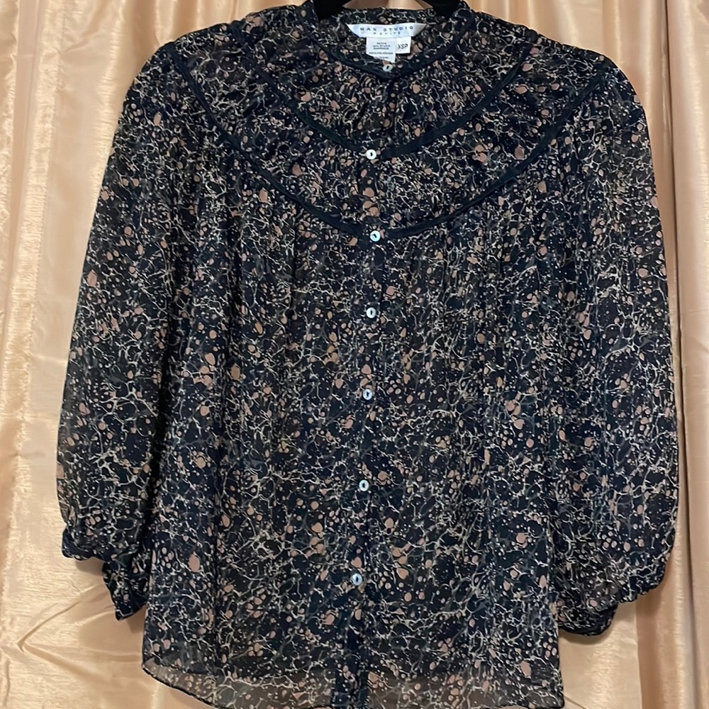 Light; See Through; Button Up Top Very Boho Vibes! - image 1